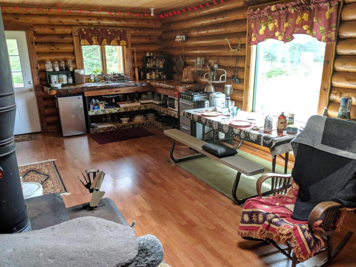 Alaska'S Rock Lodge On Kalgin Island Kenai Bagian luar foto